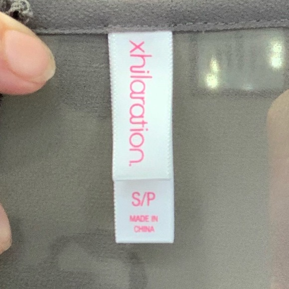 💛 Gray Floral Embroidered Xhilaration Mini Dress - Picture 8 of 9